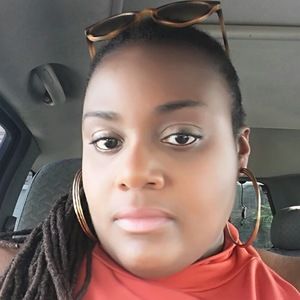 Meet your Posher, Symone